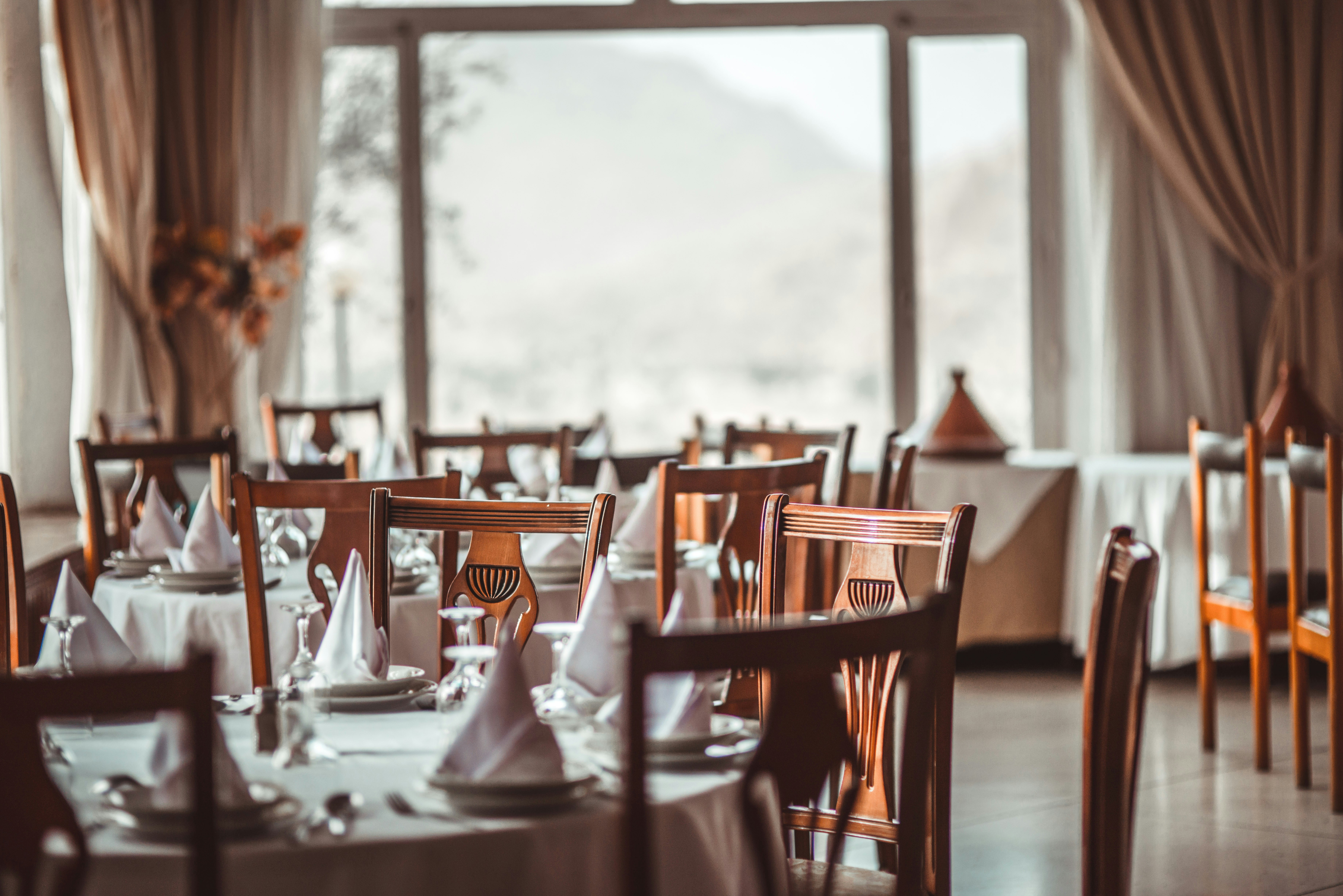 Hotel Mubarak dining area